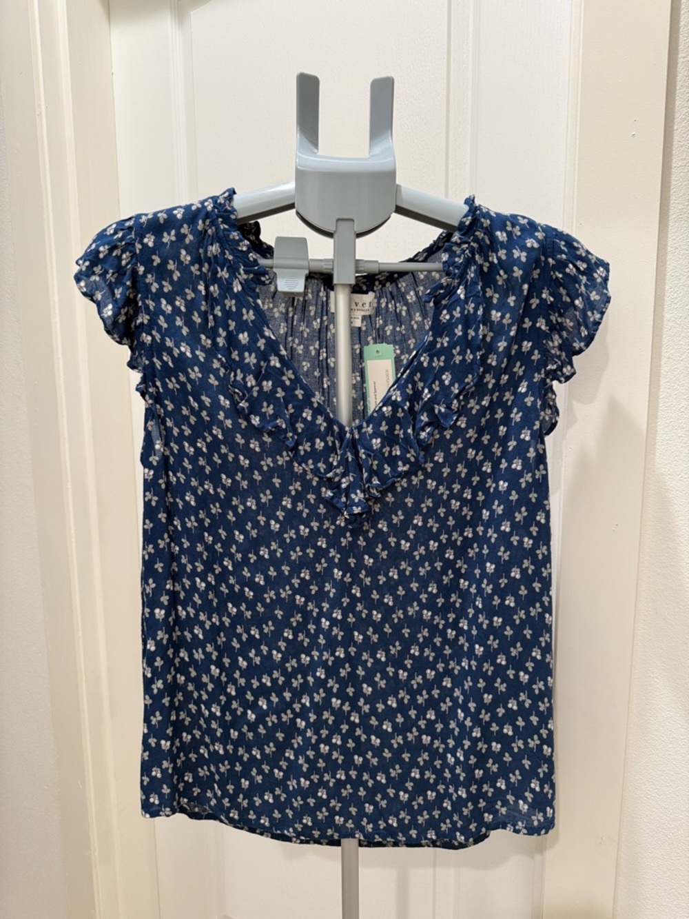 Velvet by Graham & Spencer Navy Blue Floral Top